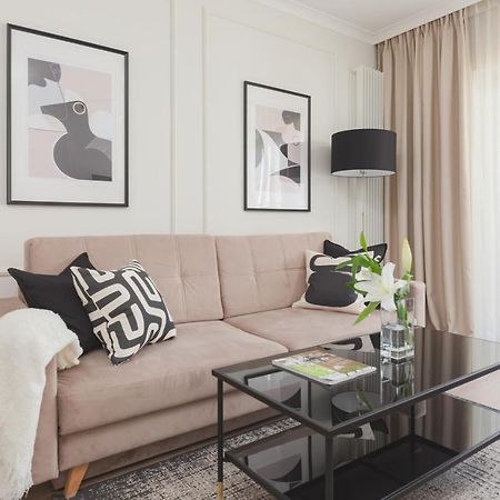 Mennica Residence Central Apartment By Renters Prestige Warsaw Luaran gambar