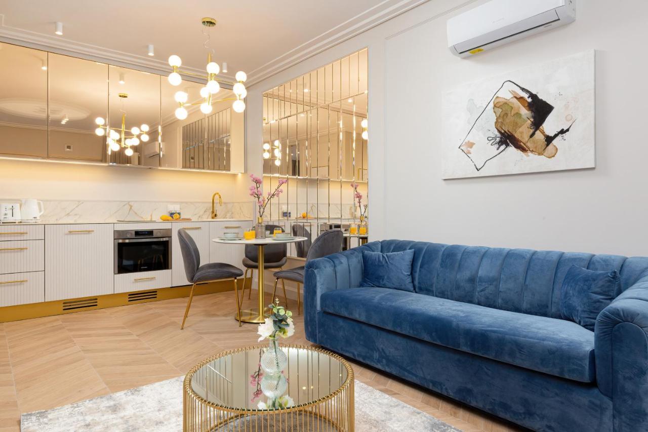 Mennica Residence Central Apartment By Renters Prestige Warsaw Luaran gambar